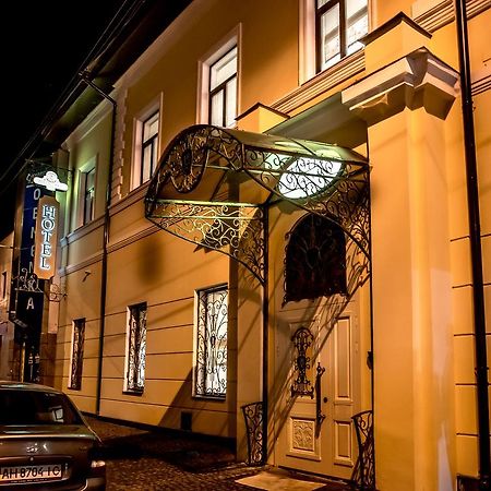Pletnevskiy Inn Kharkiv Eksteriør billede