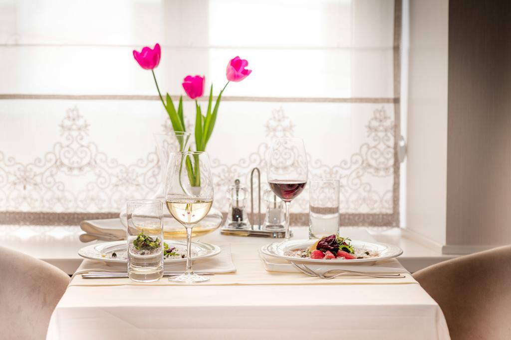 Pletnevskiy Inn Kharkiv Eksteriør billede