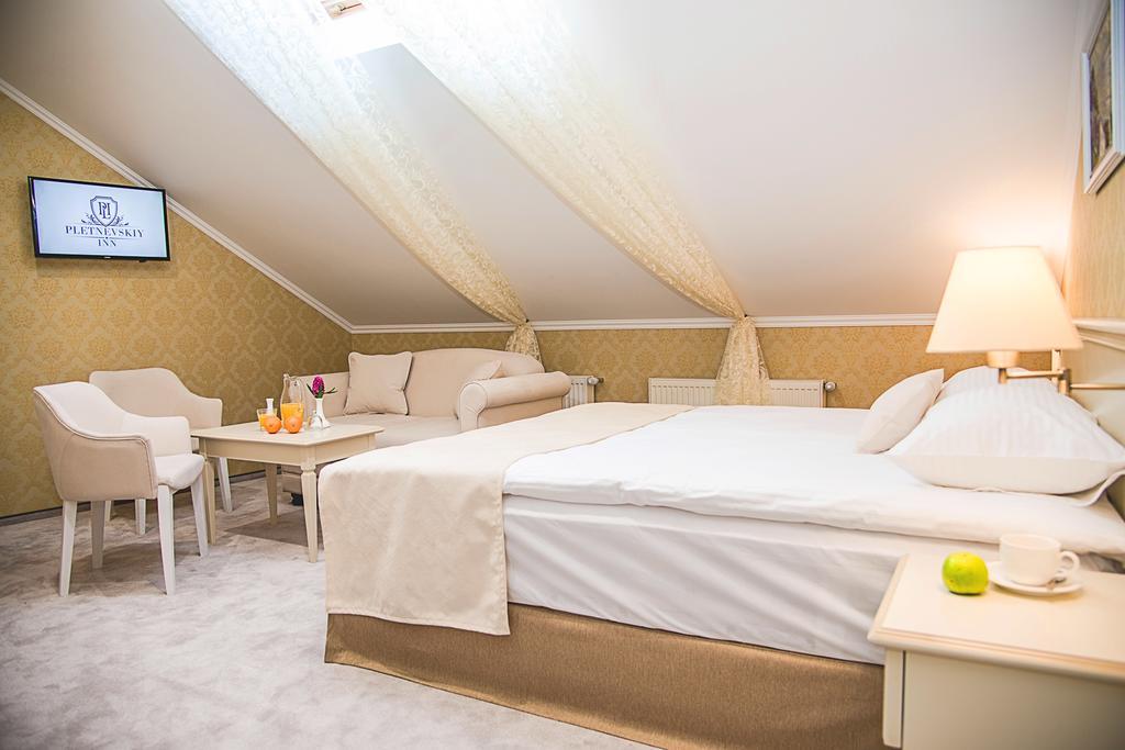 Pletnevskiy Inn Kharkiv Eksteriør billede