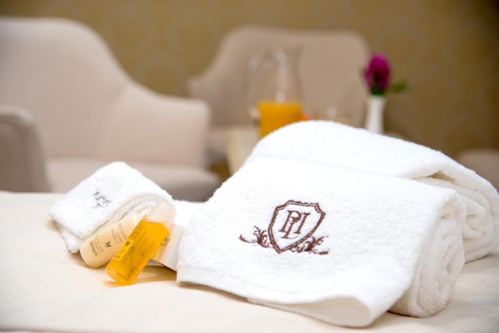 Pletnevskiy Inn Kharkiv Eksteriør billede