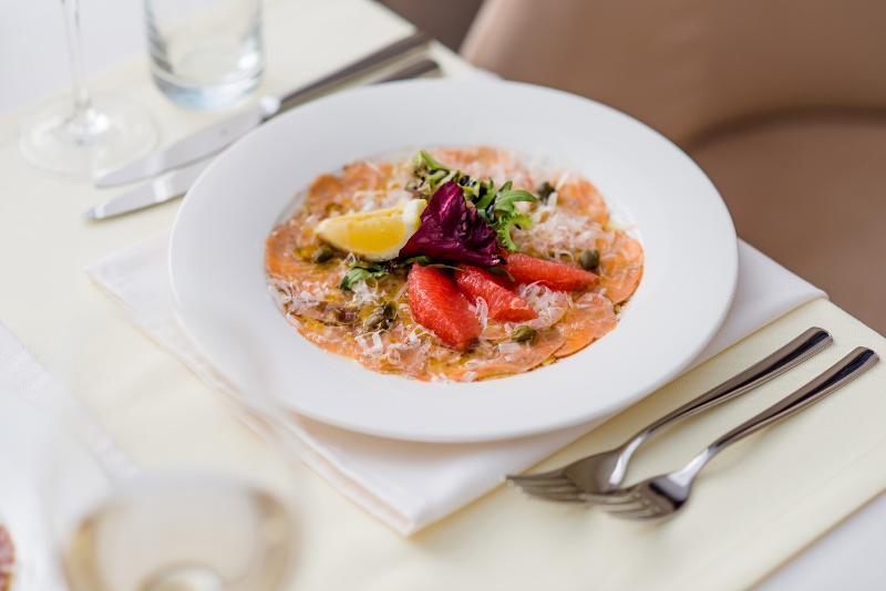 Pletnevskiy Inn Kharkiv Eksteriør billede
