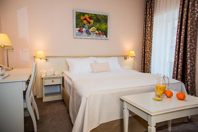 Pletnevskiy Inn Kharkiv Eksteriør billede